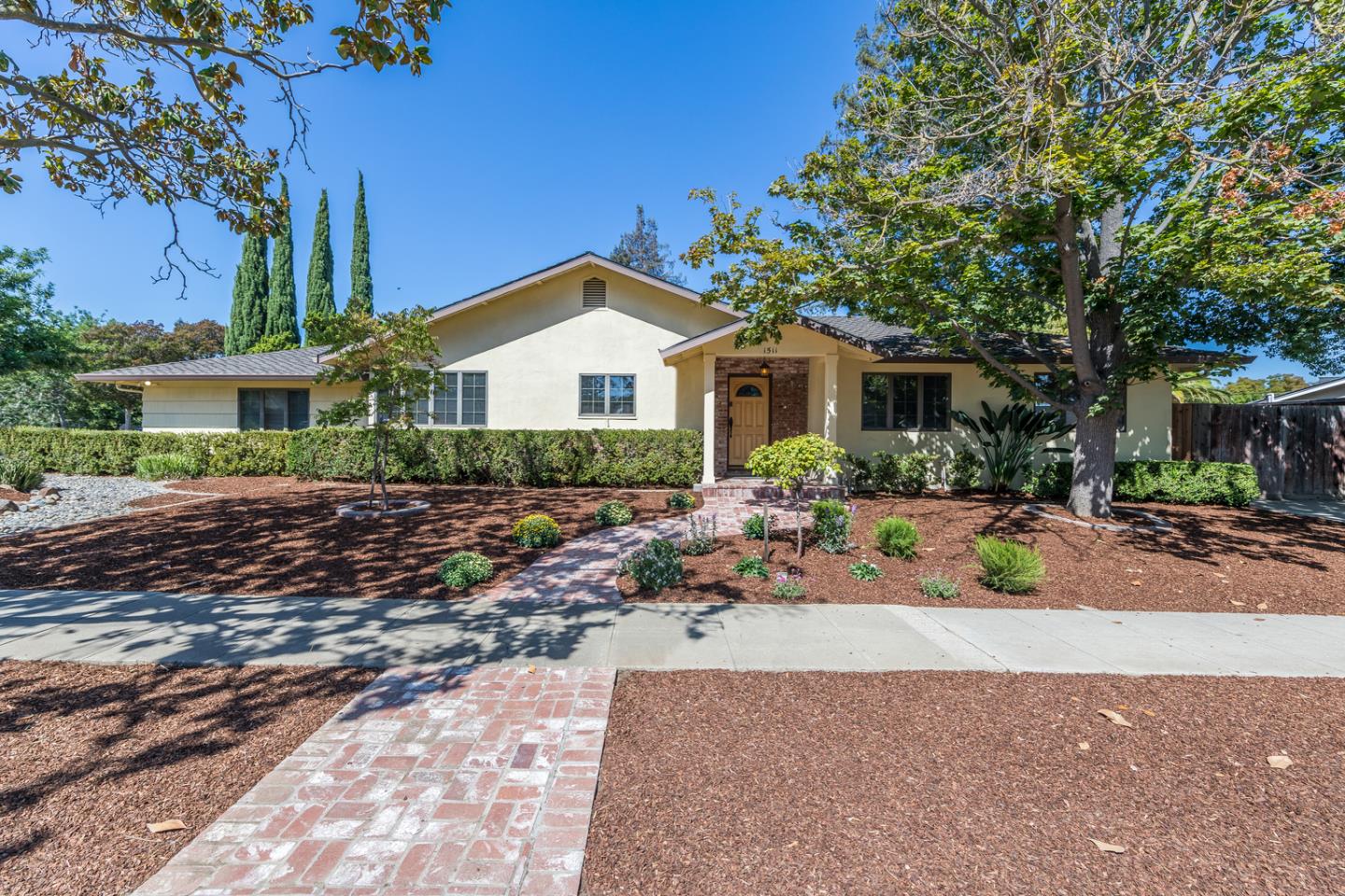 Detail Gallery Image 1 of 1 For 1511 Coronach Ave, Sunnyvale,  CA 94087 - 3 Beds | 2 Baths