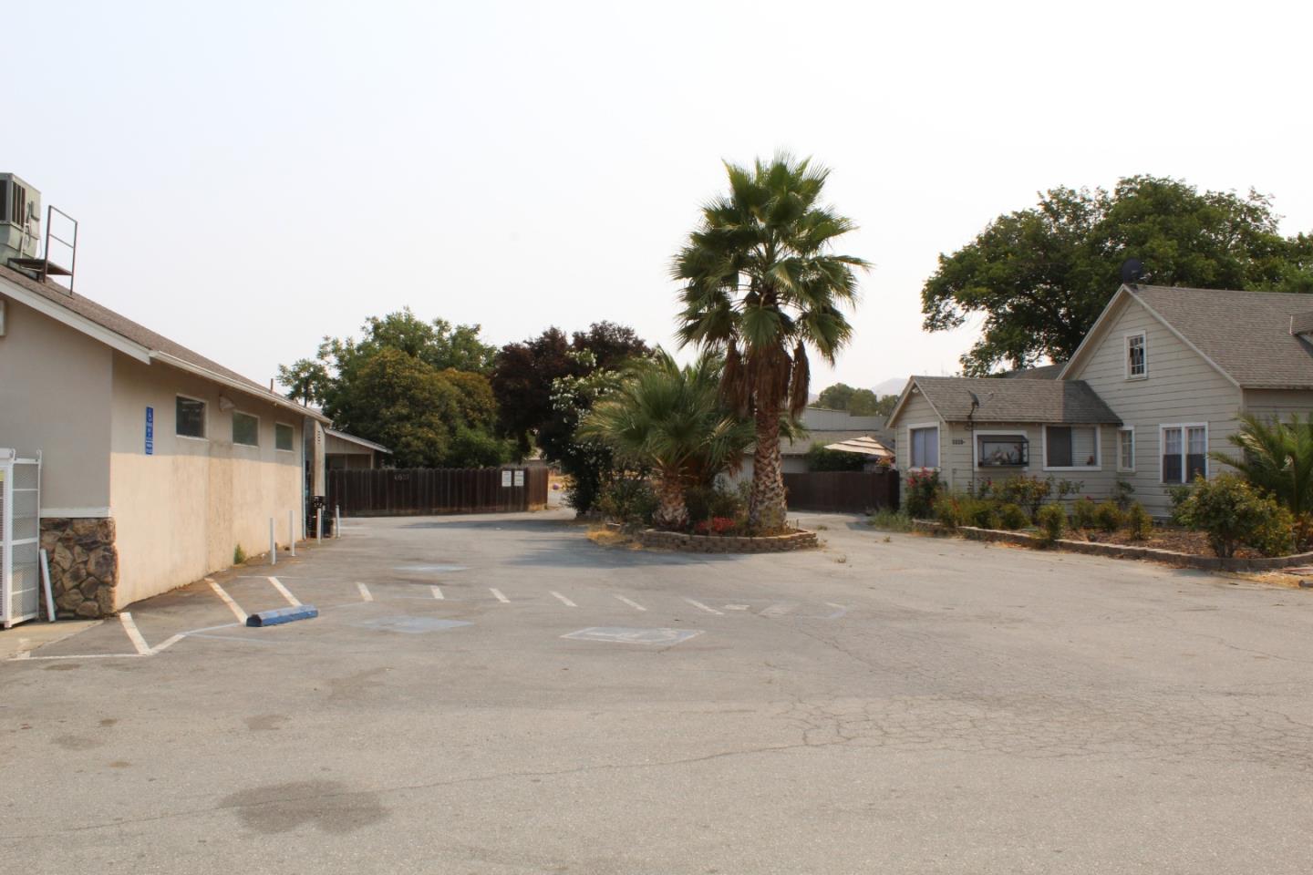 6501 Fairview Rd, Hollister, CA 95023 Beds Baths (Canceled