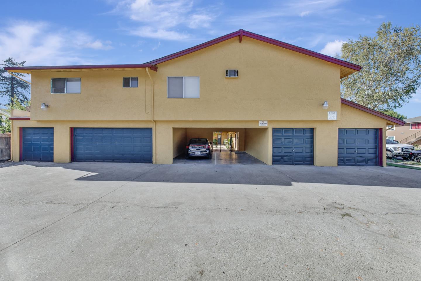 7191 Eigleberry Street, GILROY, California 95020, ,Comm Ri Multi-units 5+,For Sale,Eigleberry Street,ML81858873