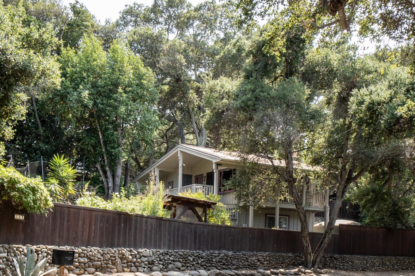 281 Esquiline Rd, Carmel Valley, CA 93924 2 Beds 1 Baths (Sold