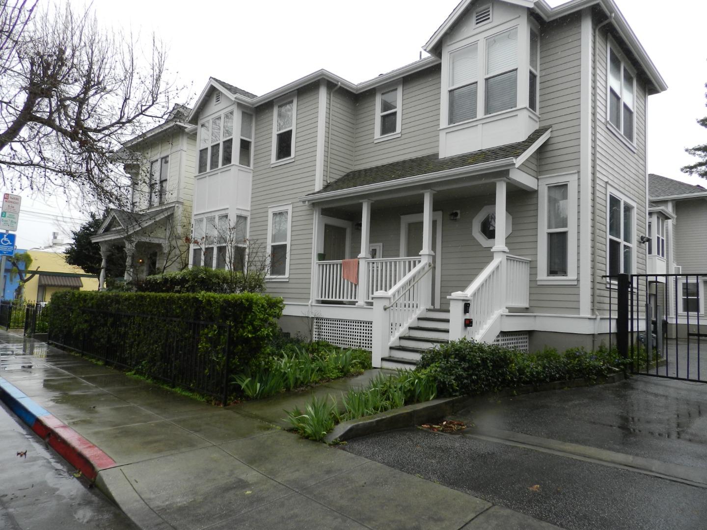 205 Maple Street, SANTA CRUZ, California 95060, ,Comm Ri Multi-units 5+,For Sale,Maple Street,ML81859025