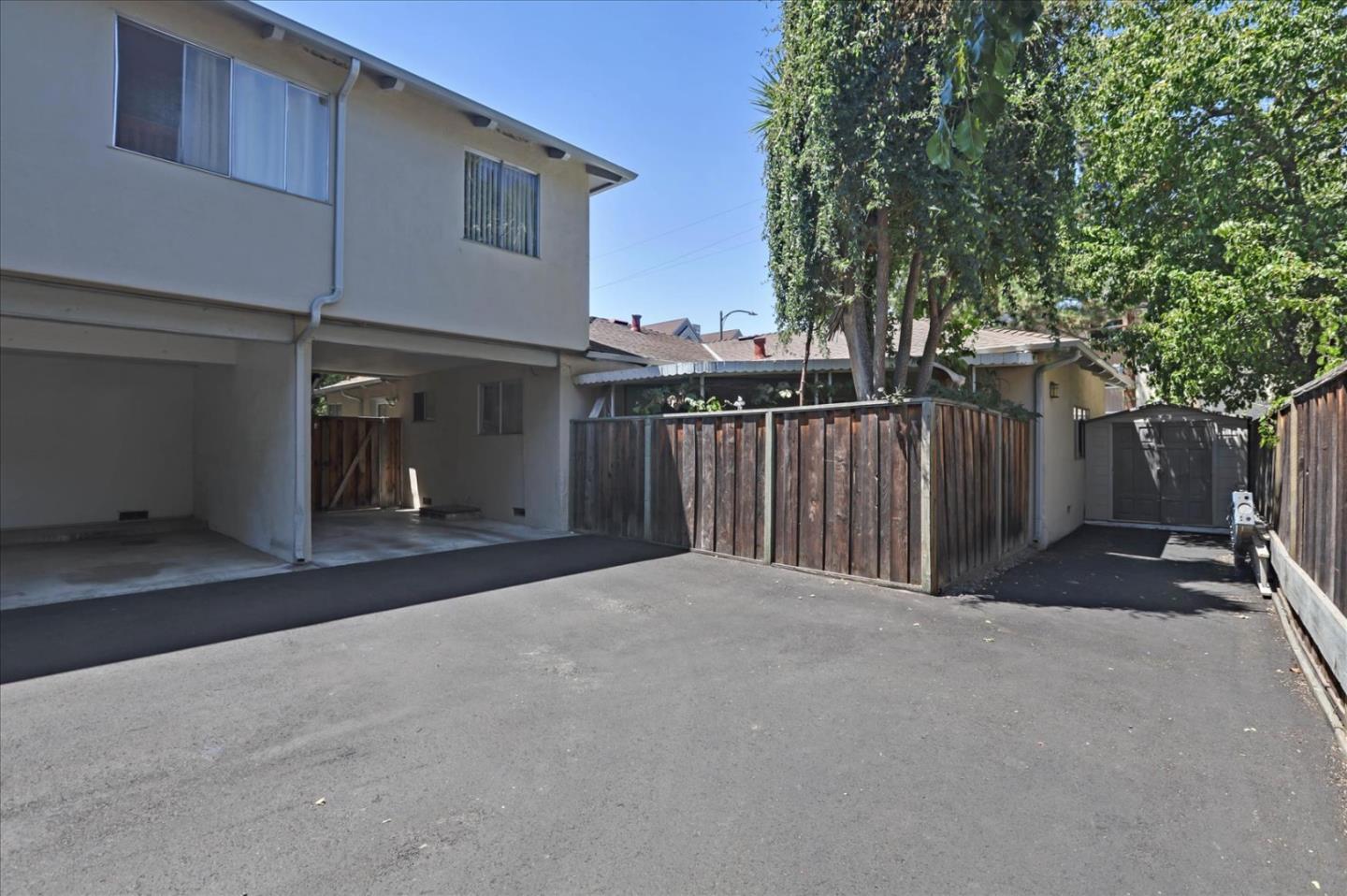 2296 Latham Street, MOUNTAIN VIEW, California 94040, ,Comm Ri Multi-units 5+,For Sale,Latham Street,ML81859143