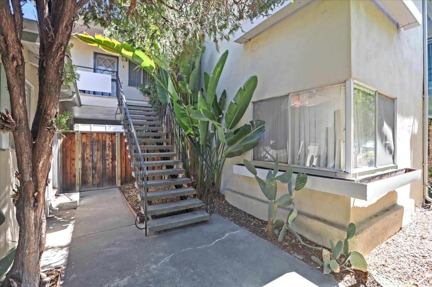 2296 Latham Street, MOUNTAIN VIEW, California 94040, ,Comm Ri Multi-units 5+,For Sale,Latham Street,ML81859143