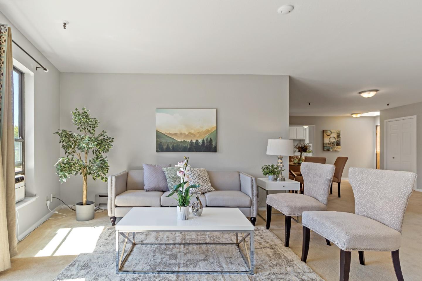 Detail Gallery Image 1 of 1 For 1500 Willow Ave #302,  Burlingame,  CA 94010 - 2 Beds | 2 Baths