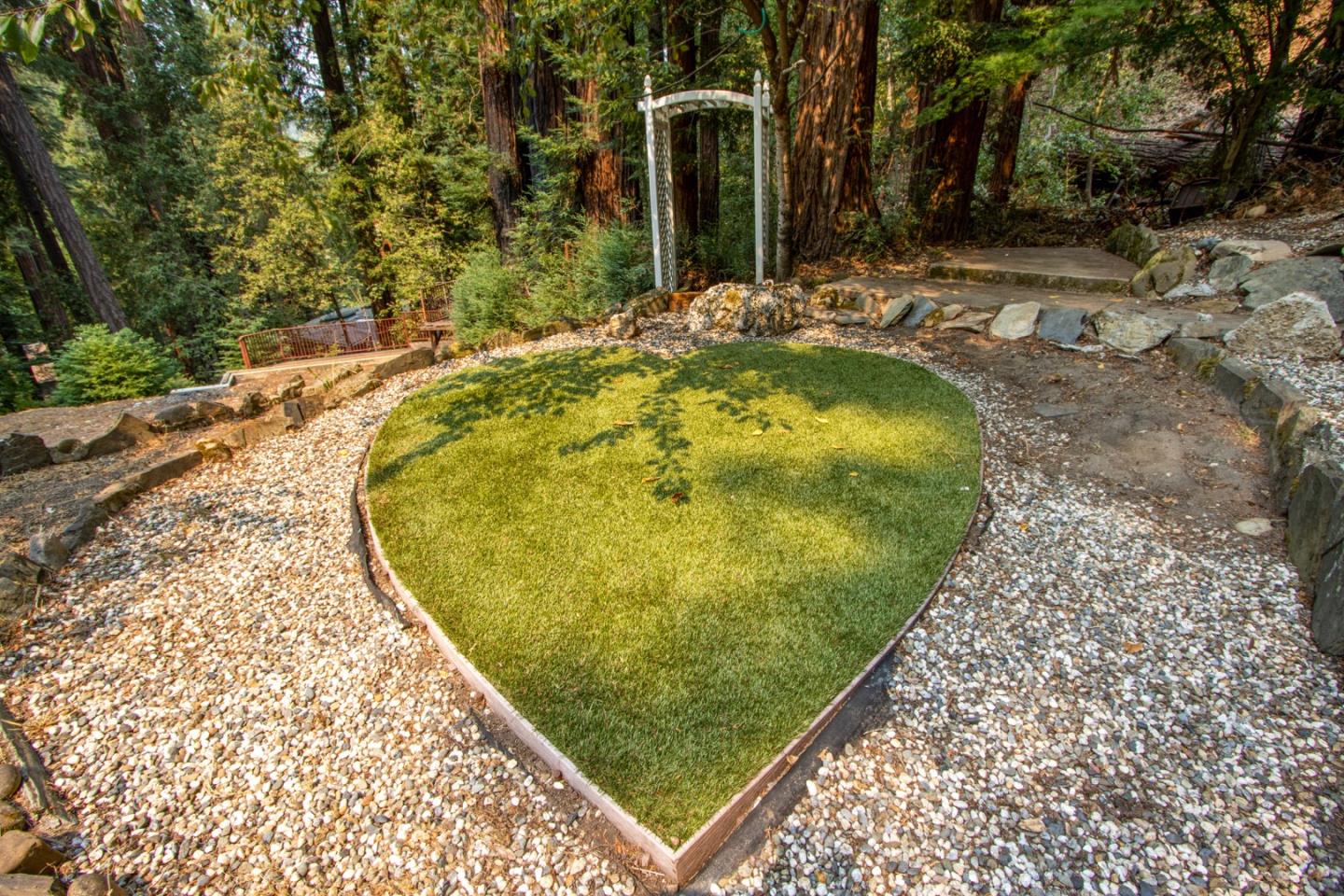 15530 Forest Hill Drive, BOULDER CREEK, California 95006, ,Lots And Land,For Sale,Forest Hill Drive,40965658