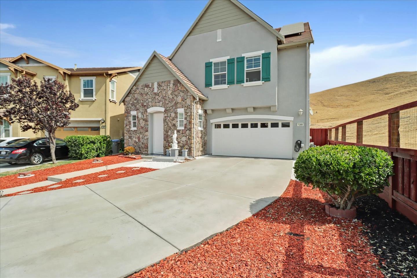 Detail Gallery Image 1 of 1 For 7266 Clear Vista Ct, San Jose,  CA 95138 - 5 Beds | 3/1 Baths