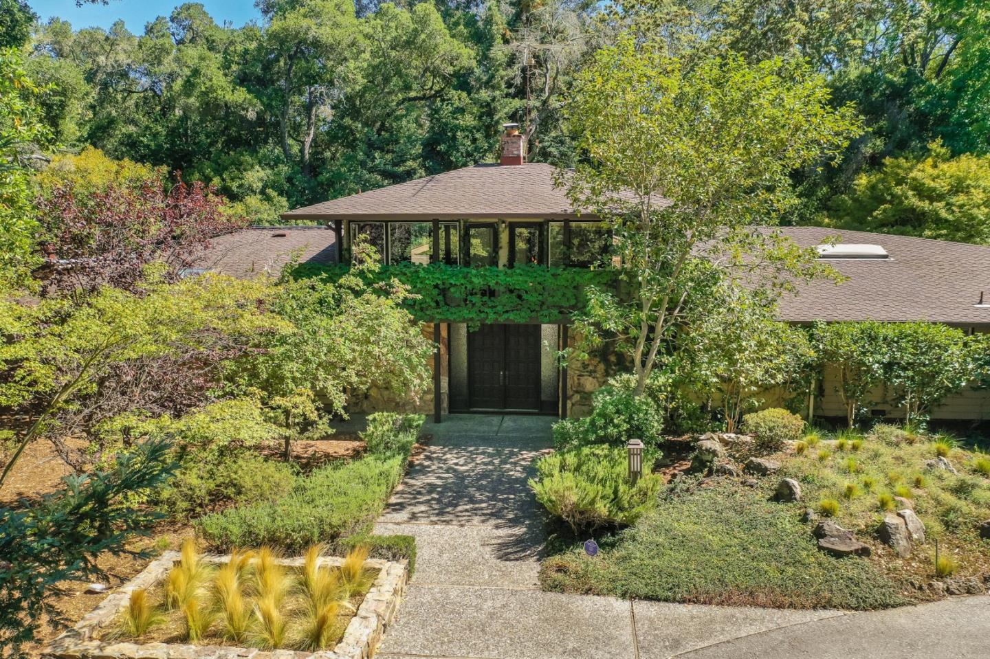 Detail Gallery Image 1 of 1 For 350 Grove Dr, Portola Valley,  CA 94028 - 2 Beds | 2/1 Baths