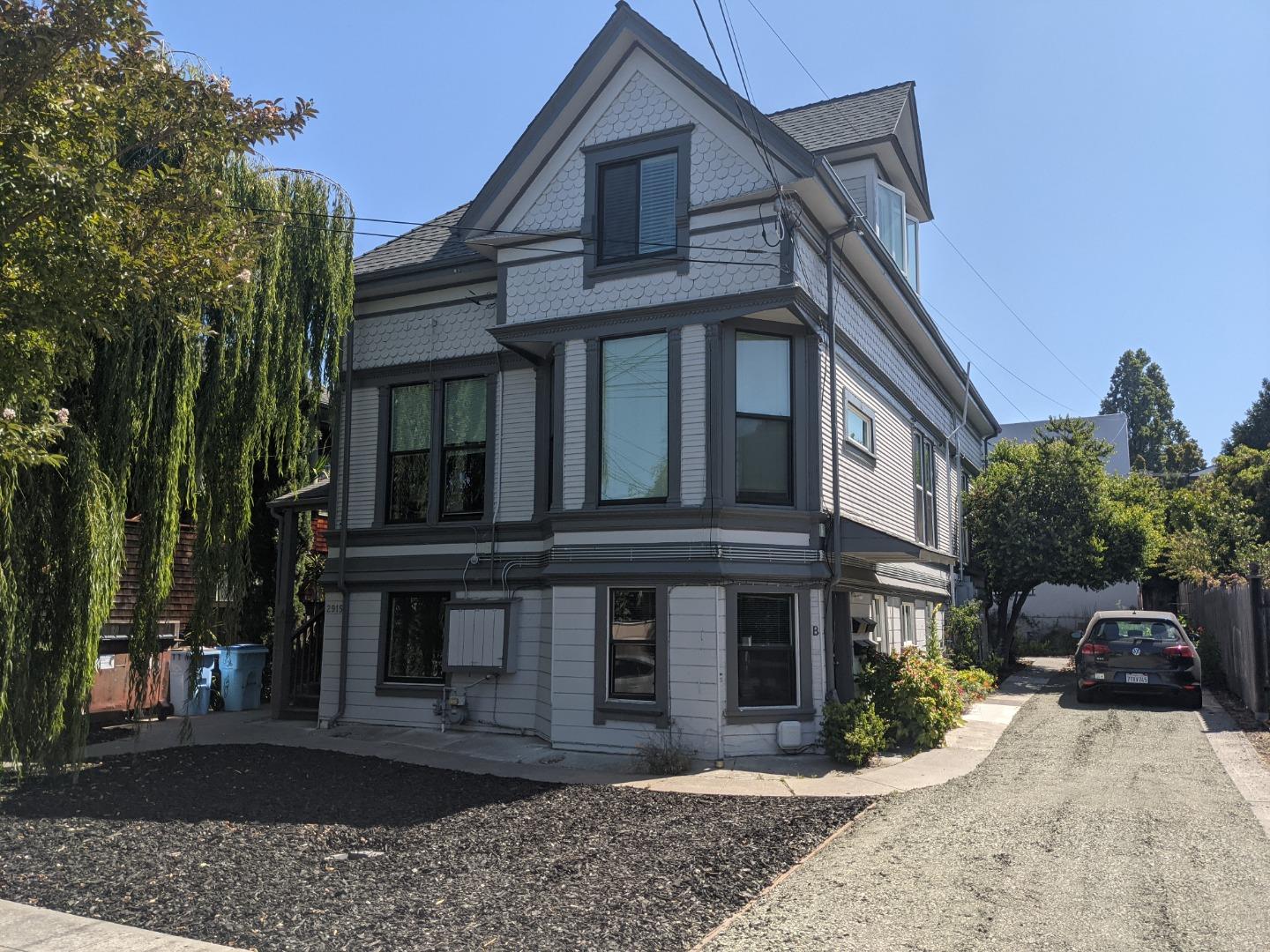 2915 Wheeler Street, BERKELEY, California 94705, ,Comm Ri Multi-units 5+,For Sale,Wheeler Street,ML81859592