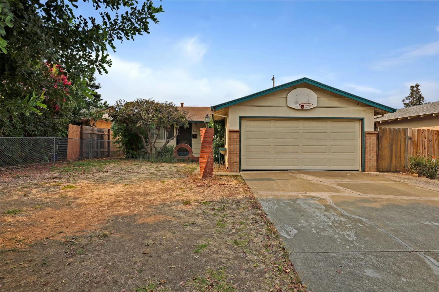 Detail Gallery Image 1 of 1 For 3744 Cas Dr, San Jose,  CA 95111 - 3 Beds | 1/1 Baths
