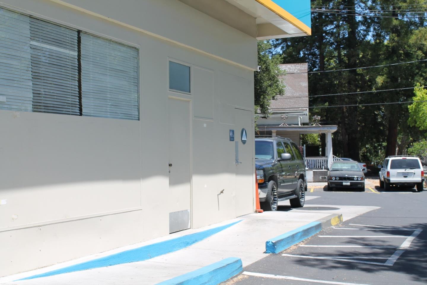 1963 1963 El Camino Real, PALO ALTO, California 94306, ,Comm Business Opportunity,For Sale,1963 El Camino Real,40965701