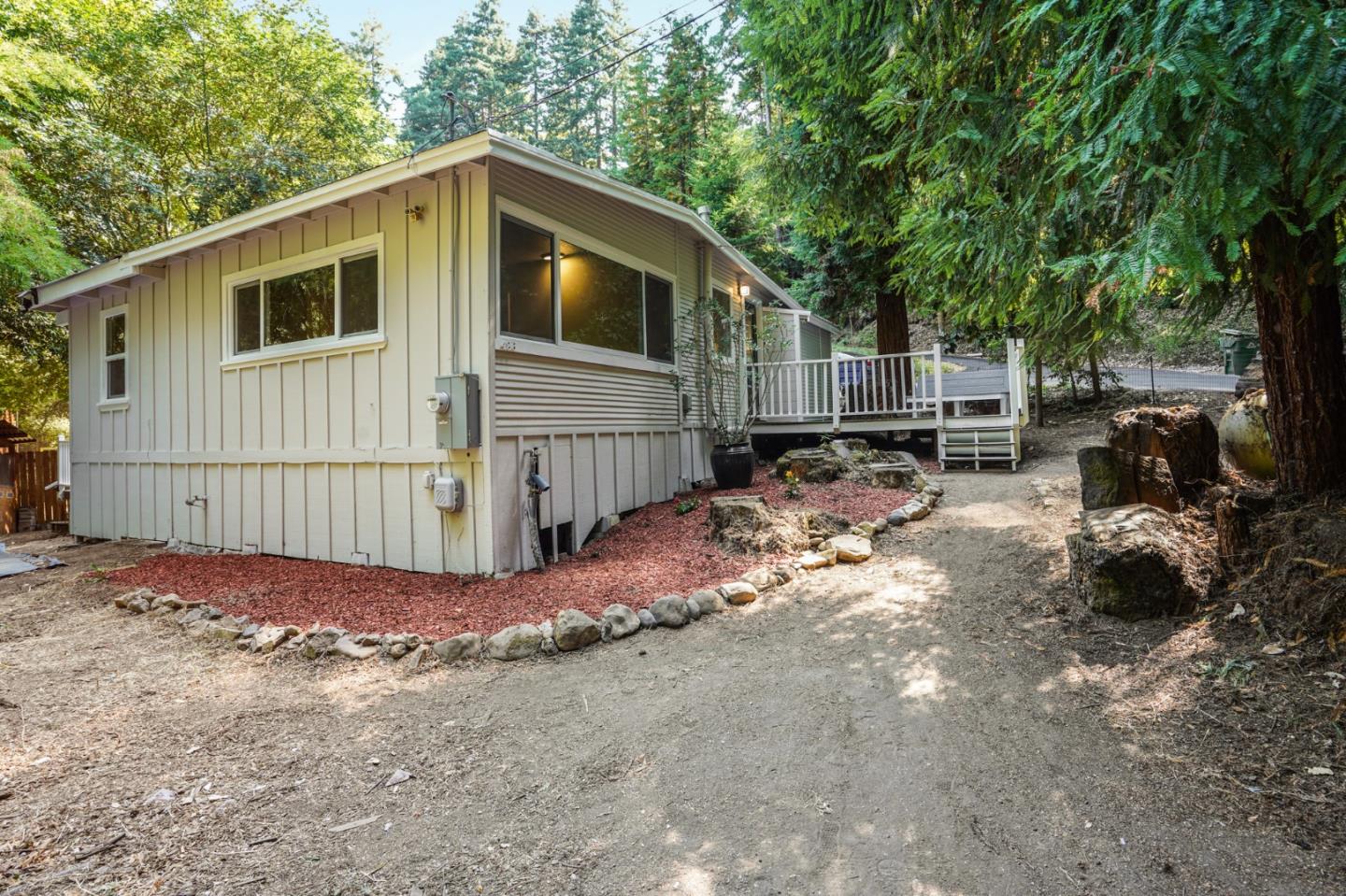 486-hillside-dr-boulder-creek-ca-95006-2-beds-1-baths-active
