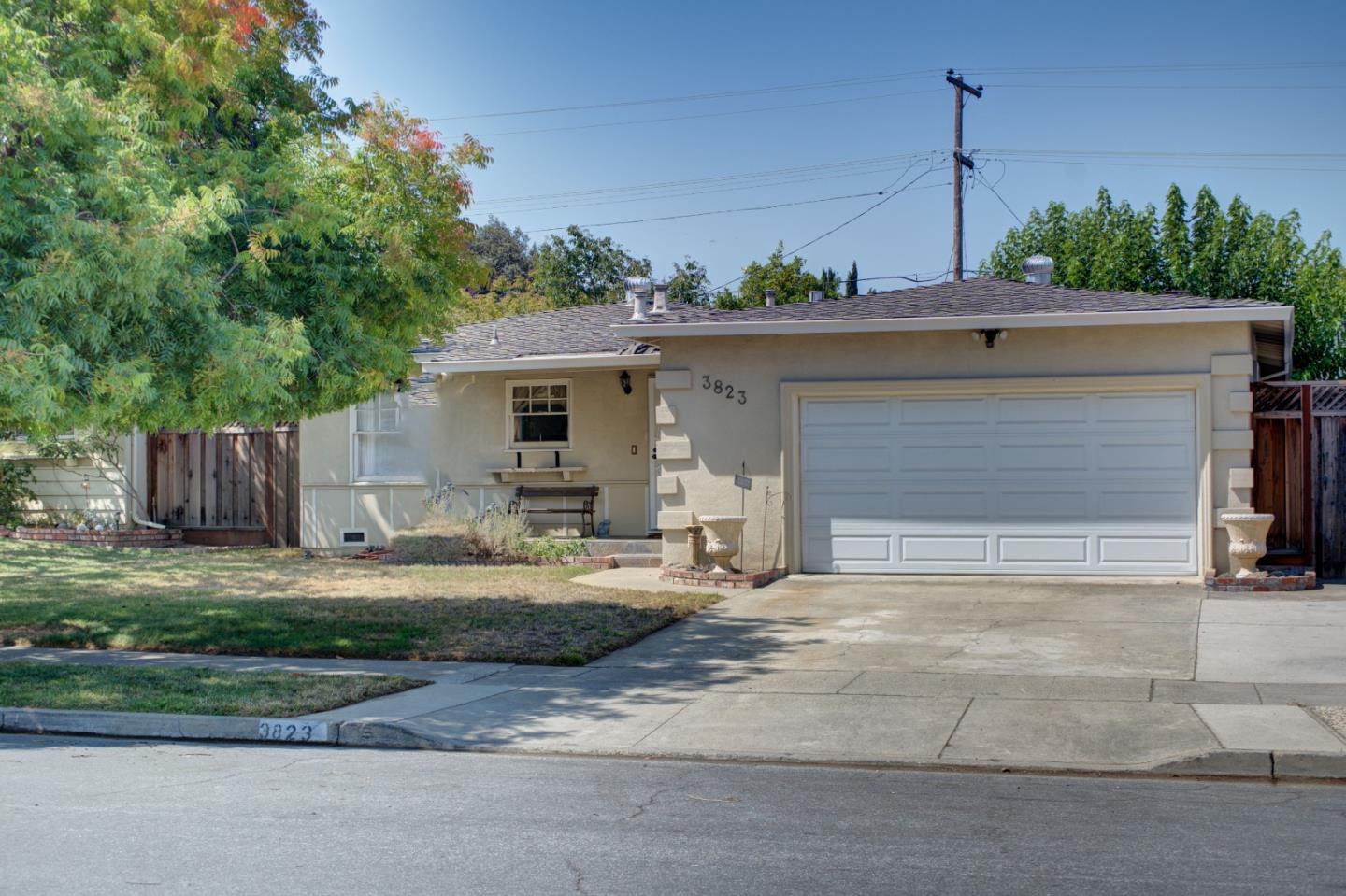 Detail Gallery Image 1 of 1 For 3823 Arbuckle Dr, San Jose,  CA 95124 - 3 Beds | 1/1 Baths