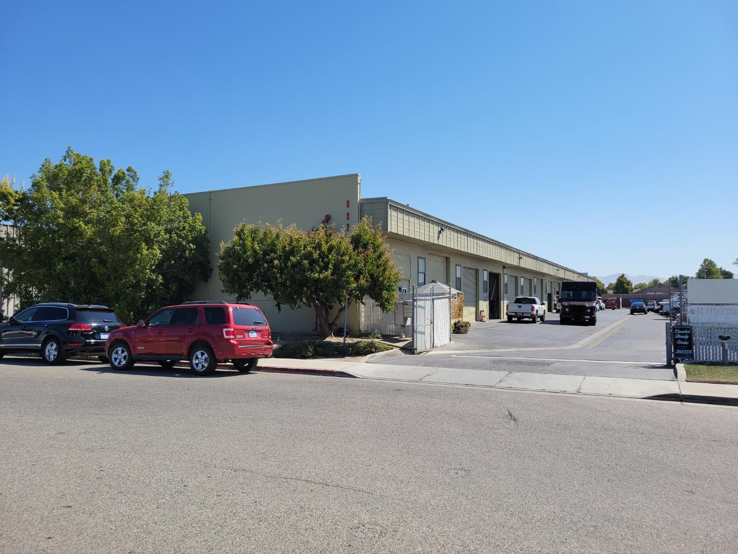 837 Industrial Drive, HOLLISTER, California 95023, ,Comm Industrial For Sale,For Sale,Industrial Drive,40965730