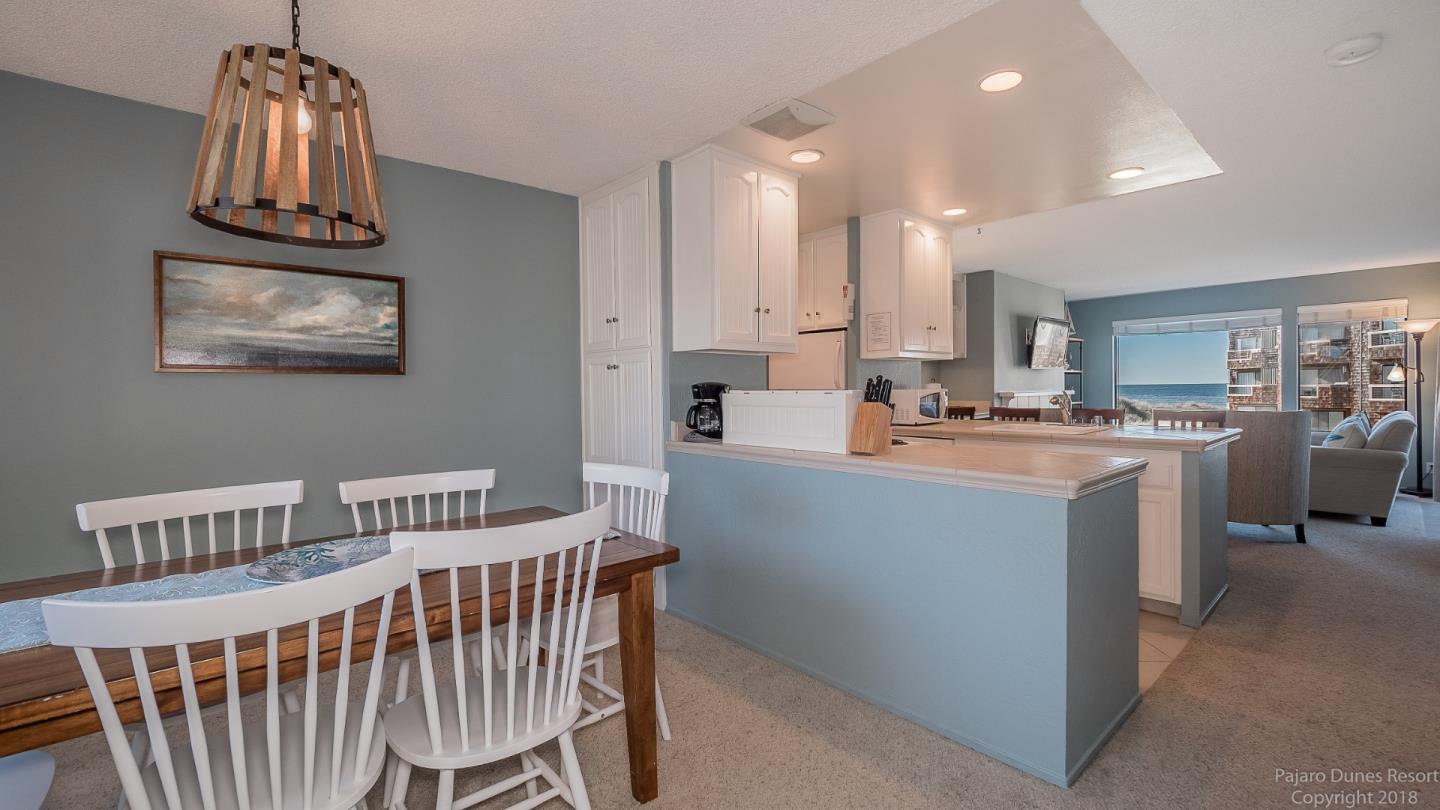 Detail Gallery Image 1 of 1 For 101 Shell Dr #191,  Watsonville,  CA 95076 - 2 Beds | 2 Baths