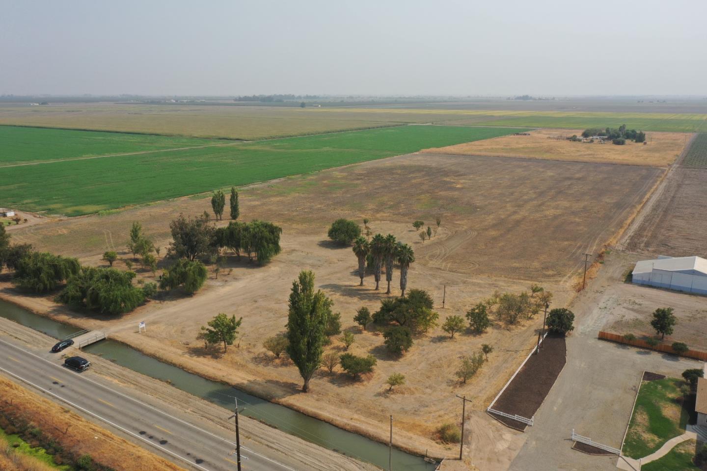 3695 Dickenson Ferry Road, MERCED, California 95341, ,Lots And Land,For Sale,Dickenson Ferry Road,40965756