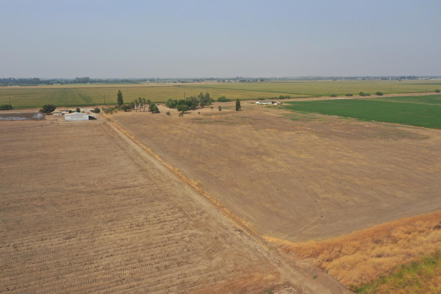 3695 Dickenson Ferry Road, MERCED, California 95341, ,Lots And Land,For Sale,Dickenson Ferry Road,40965756