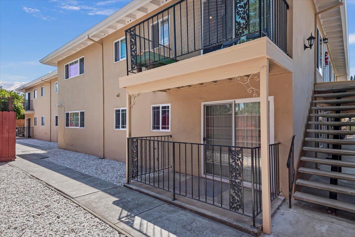 115 Cypress Street, REDWOOD CITY, California 94061, ,Comm Ri Multi-units 5+,For Sale,Cypress Street,ML81861082