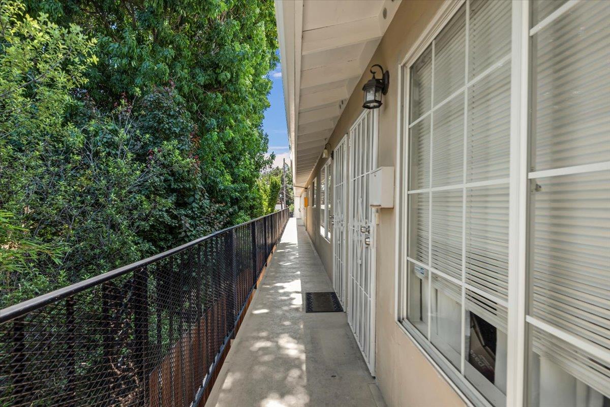 115 Cypress Street, REDWOOD CITY, California 94061, ,Comm Ri Multi-units 5+,For Sale,Cypress Street,ML81861082