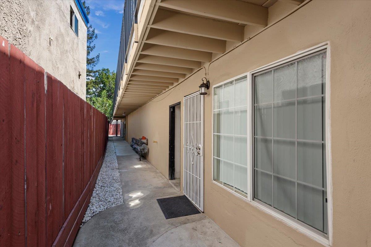 115 Cypress Street, REDWOOD CITY, California 94061, ,Comm Ri Multi-units 5+,For Sale,Cypress Street,ML81861082