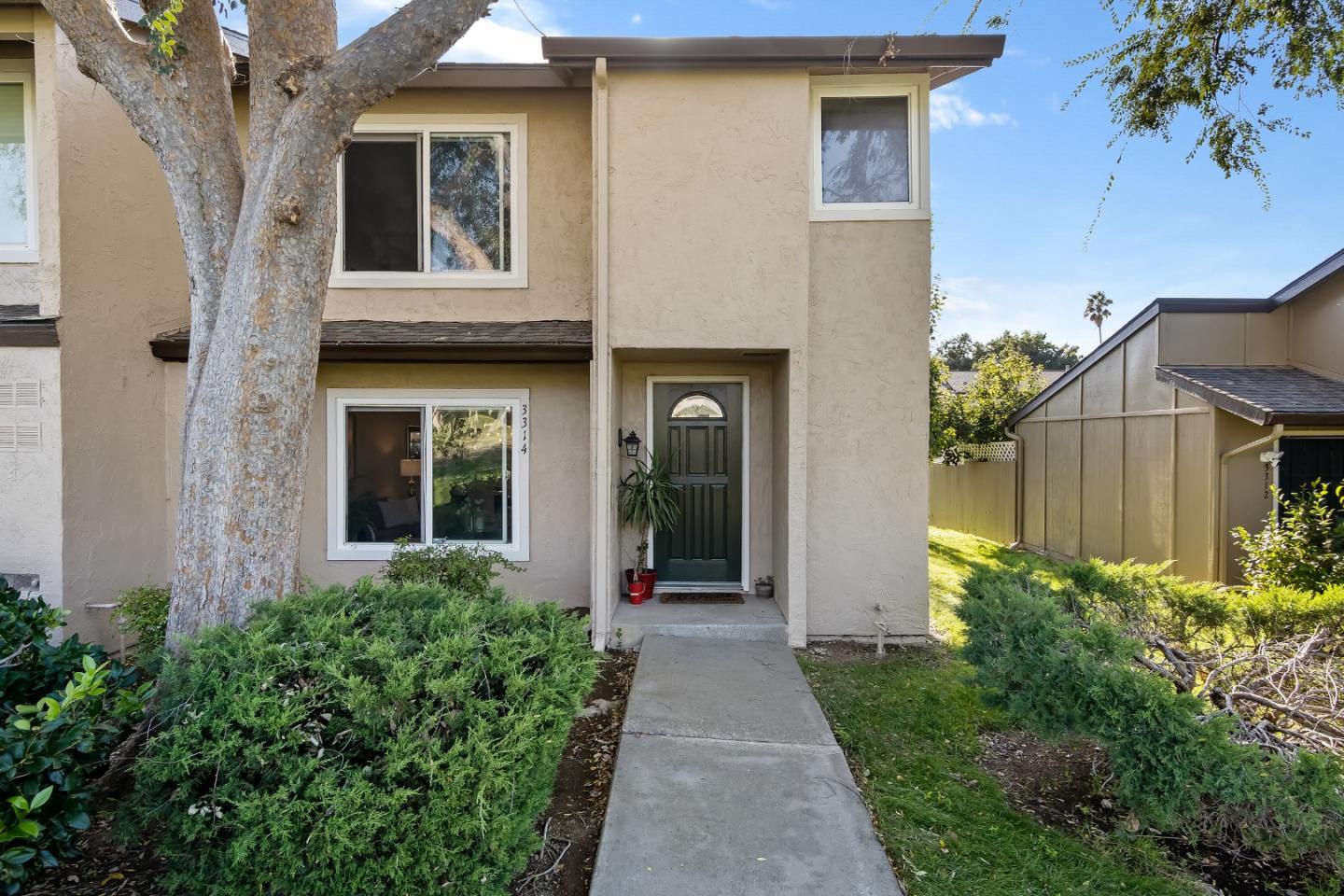 Detail Gallery Image 1 of 1 For 3314 Innerwick Ln, San Jose,  CA 95121 - 3 Beds | 1/1 Baths