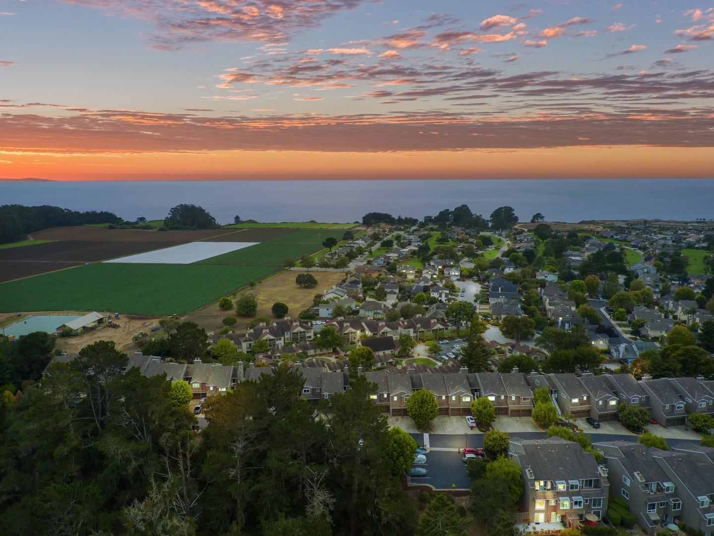 Detail Gallery Image 1 of 1 For 138 Seascape Ridge Dr, Aptos,  CA 95003 - 2 Beds | 2 Baths