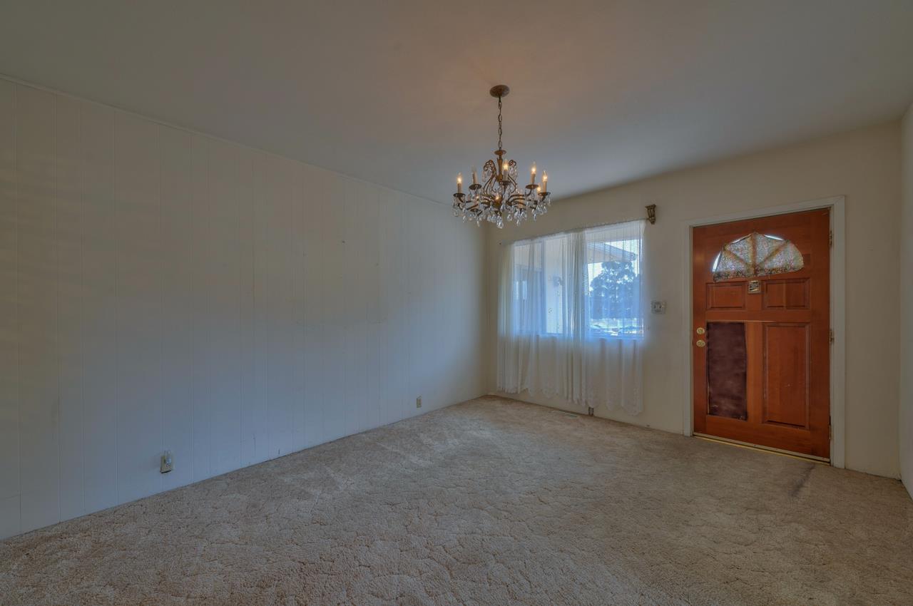 526 Camino El Estero, MONTEREY, California 93940, ,Comm Industrial For Sale,For Sale,Camino El Estero,40965825