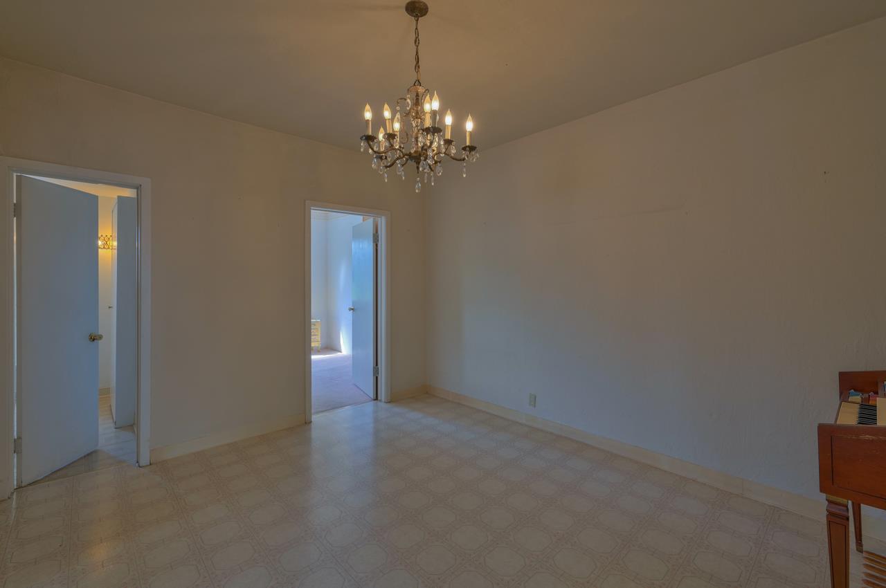 526 Camino El Estero, MONTEREY, California 93940, ,Comm Industrial For Sale,For Sale,Camino El Estero,40965825