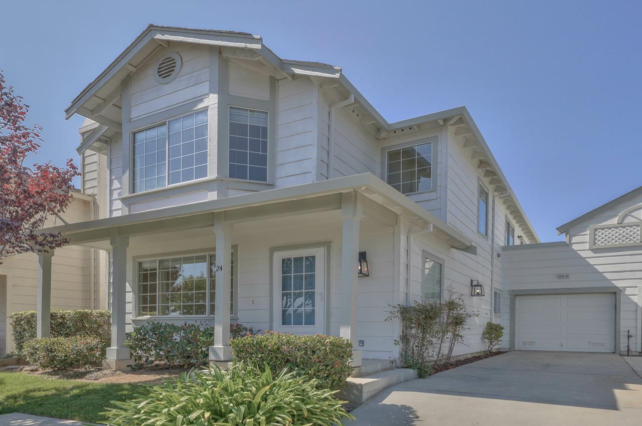 Detail Gallery Image 1 of 1 For 1920 Constitution Blvd #24,  Salinas,  CA 93905 - 3 Beds | 2/1 Baths