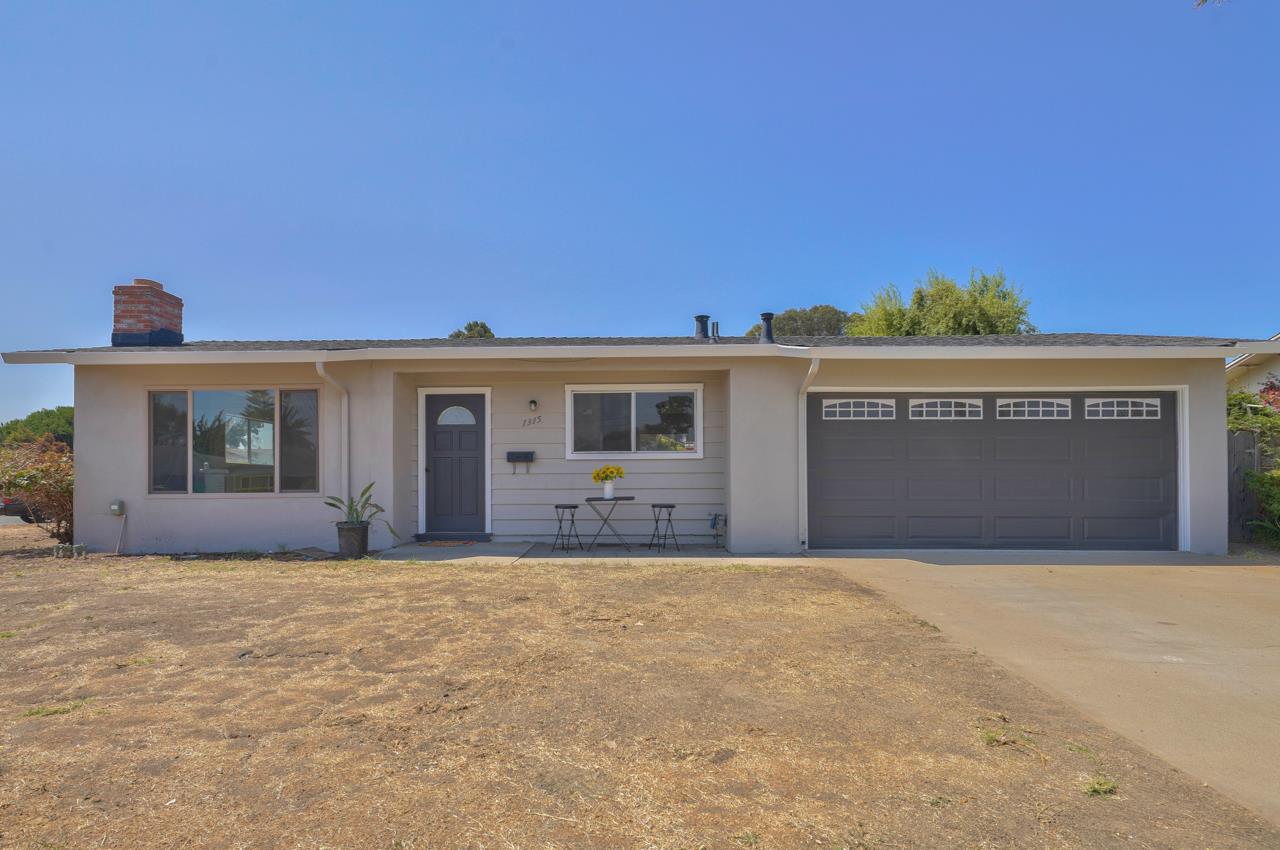 Detail Gallery Image 1 of 1 For 1315 Cherokee Dr, Salinas,  CA 93906 - 3 Beds | 2 Baths