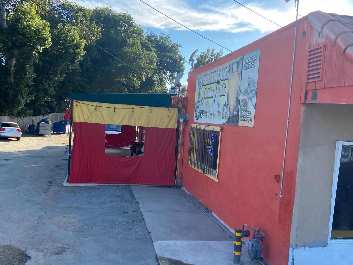 2233 Lake Avenue, WATSONVILLE, California 95076, ,Comm Industrial For Sale,For Sale,Lake Avenue,40966102