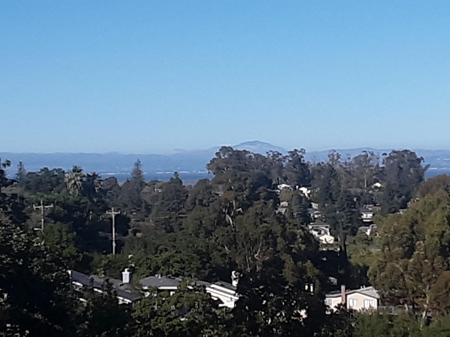 651 Vista Drive, REDWOOD CITY, California 94062, ,Lots And Land,For Sale,Vista Drive,40967431
