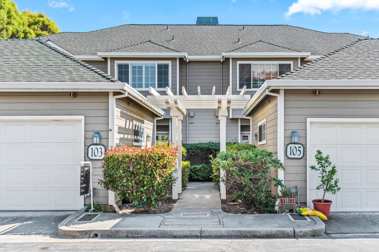Detail Gallery Image 1 of 1 For 103 Farallon Dr, Belmont,  CA 94002 - 2 Beds | 2/1 Baths