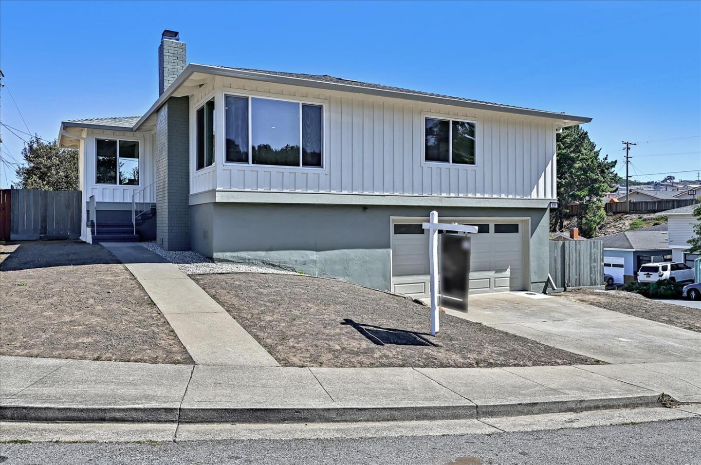 Detail Gallery Image 1 of 1 For 170 Olympic Ct, San Bruno,  CA 94066 - 3 Beds | 2 Baths