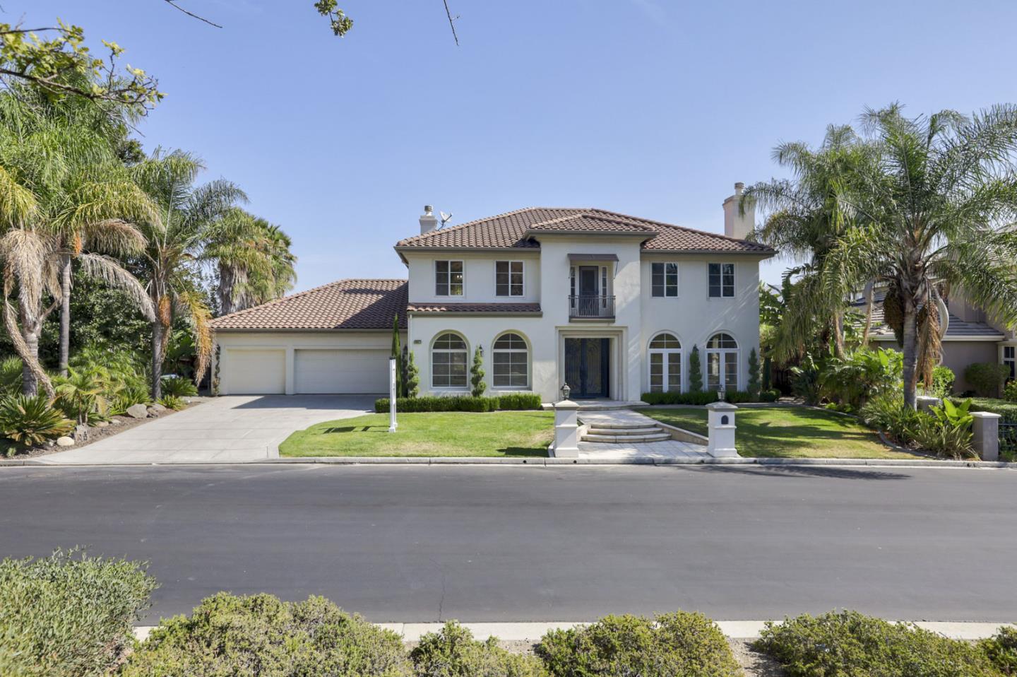 Detail Gallery Image 1 of 1 For 4937 Portmarnoch Ct, San Jose,  CA 95138 - 4 Beds | 5/1 Baths