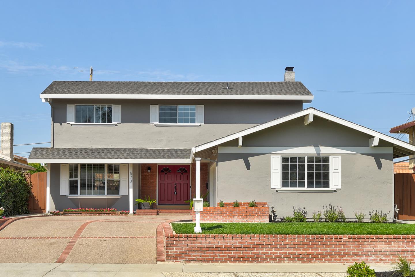 Detail Gallery Image 1 of 1 For 5731 San Lorenzo Dr, San Jose,  CA 95123 - 5 Beds | 2/1 Baths