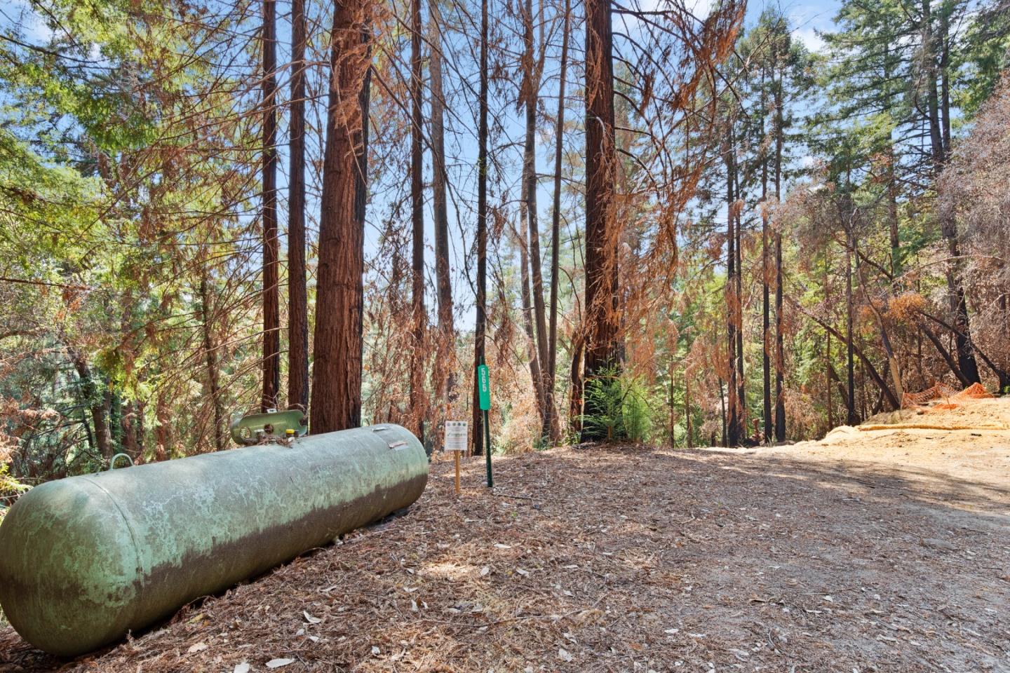 565 Locksley Road, BOULDER CREEK, California 95006, ,Lots And Land,For Sale,Locksley Road,40967442