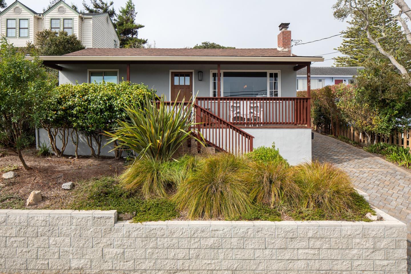 675 Spencer St, Monterey, CA 93940 3 Beds 2 Baths (Sold