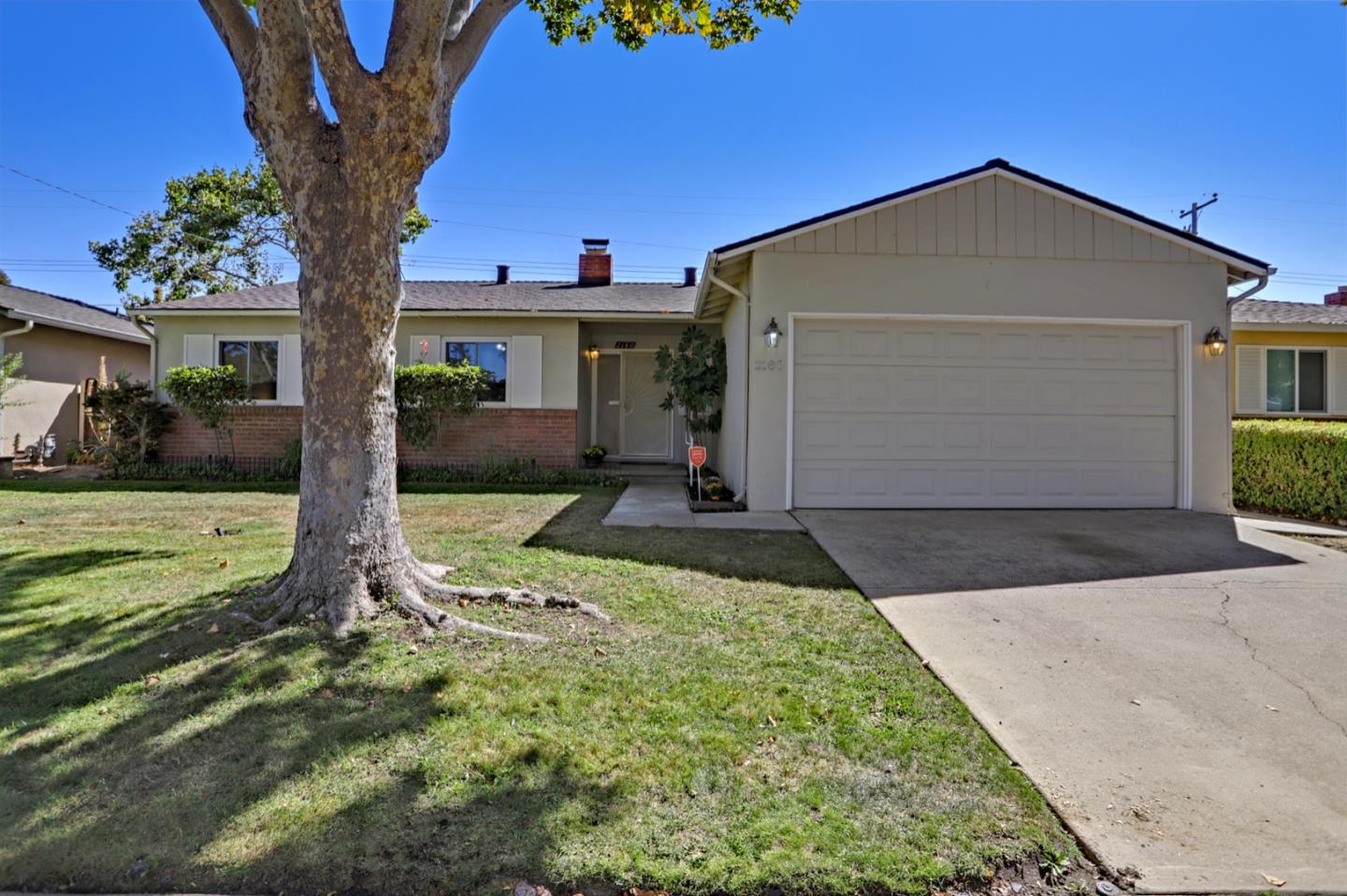 Detail Gallery Image 1 of 1 For 2180 Menzel Pl, Santa Clara,  CA 95050 - 3 Beds | 2 Baths