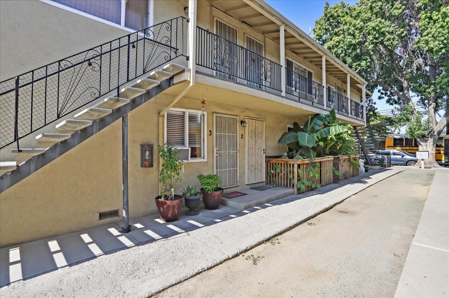 1271 Plum Street, SAN JOSE, California 95110, ,Comm Ri Multi-units 5+,For Sale,Plum Street,ML81862646