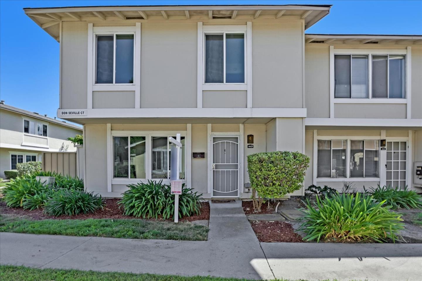 Detail Gallery Image 1 of 1 For 413 Don Seville Ct, San Jose,  CA 95123 - 4 Beds | 2/1 Baths