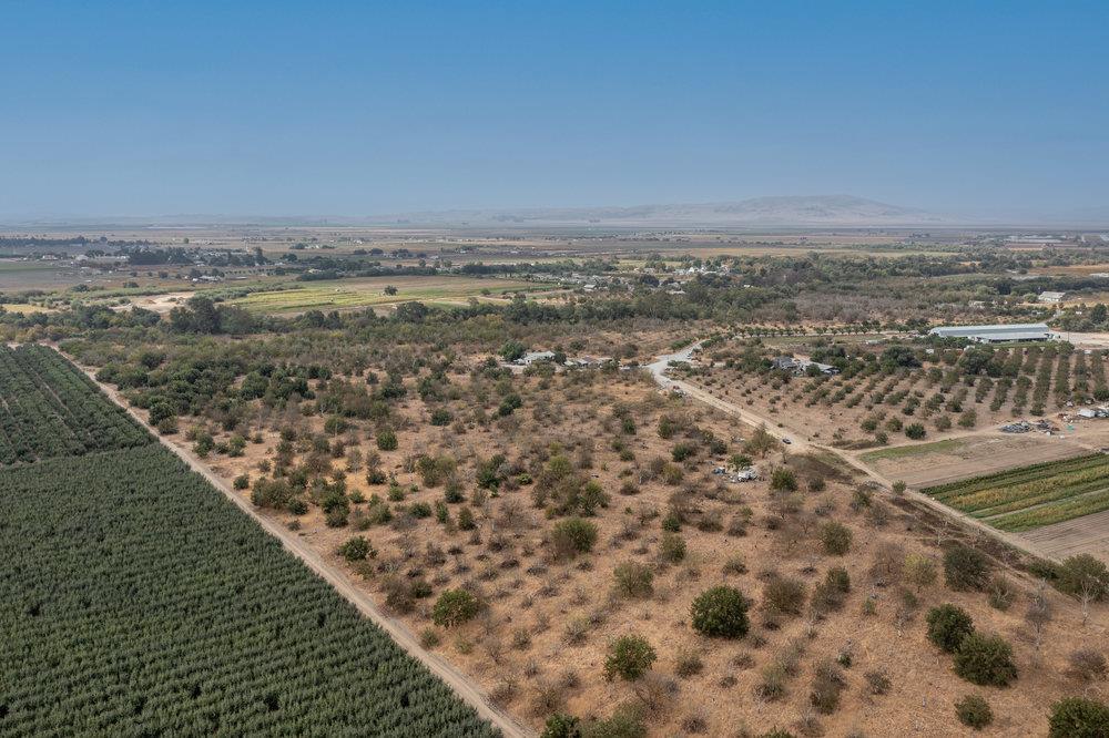 8265 Dara Court, HOLLISTER, California 95023, ,Lots And Land,For Sale,Dara Court,40967492