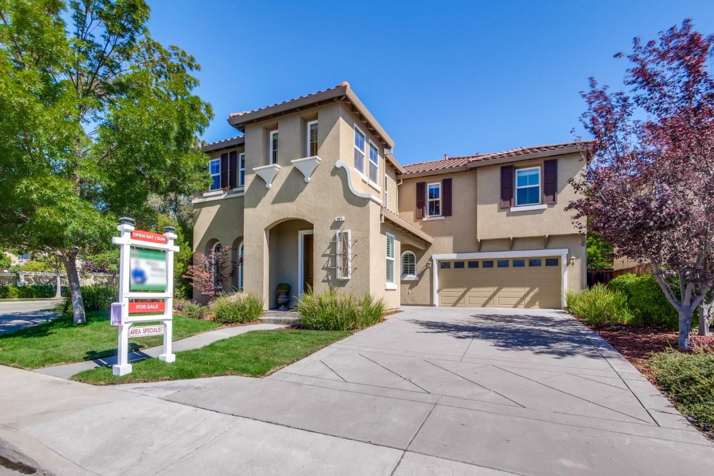 Detail Gallery Image 1 of 1 For 801 Pipers Brook Ct, San Ramon,  CA 94582 - 5 Beds | 4 Baths