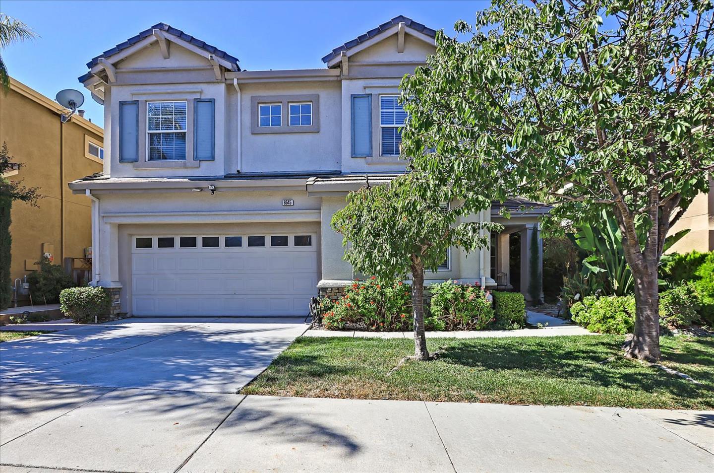 Detail Gallery Image 1 of 1 For 6545 Alyssa Dr, San Jose,  CA 95138 - 4 Beds | 2/1 Baths