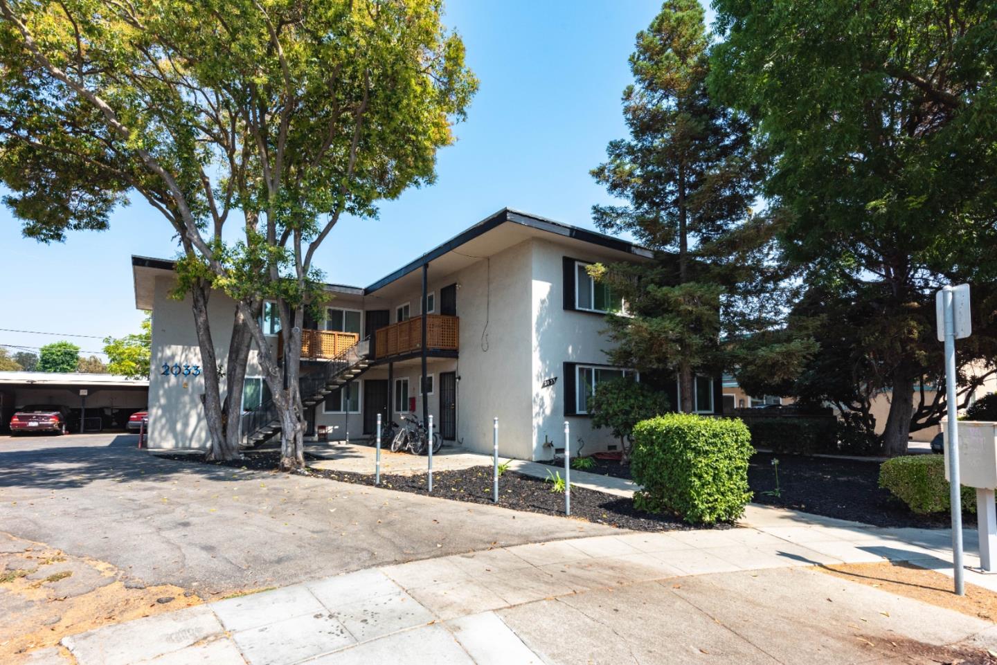 2033 Beatrice Court, SAN JOSE, California 95128, ,Comm Ri Multi-units 5+,For Sale,Beatrice Court,ML81863262