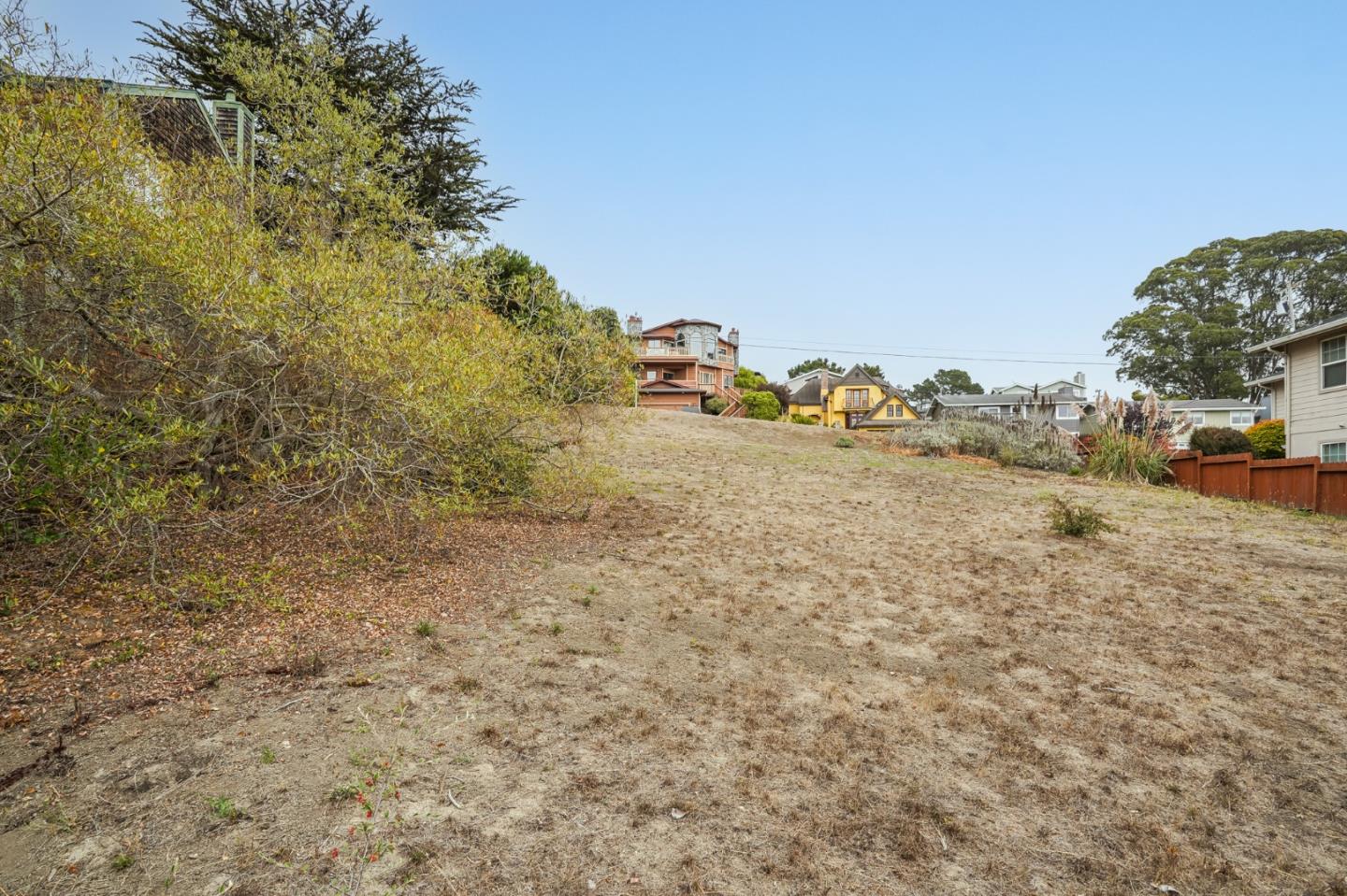 0 Avenue Granada, EL GRANADA, California 94018, ,Lots And Land,For Sale,Avenue Granada,40967710