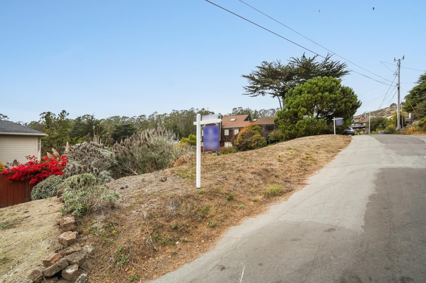 01 Avenue Granada, EL GRANADA, California 94018, ,Lots And Land,For Sale,Avenue Granada,40967711