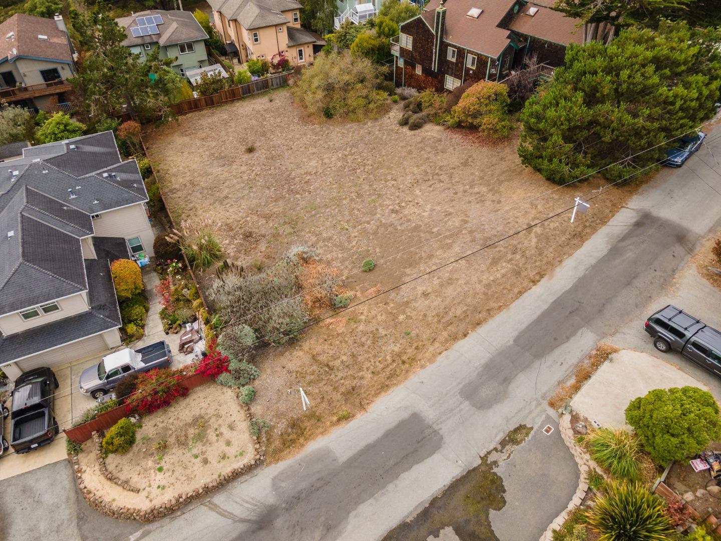 01 Avenue Granada, EL GRANADA, California 94018, ,Lots And Land,For Sale,Avenue Granada,40967711