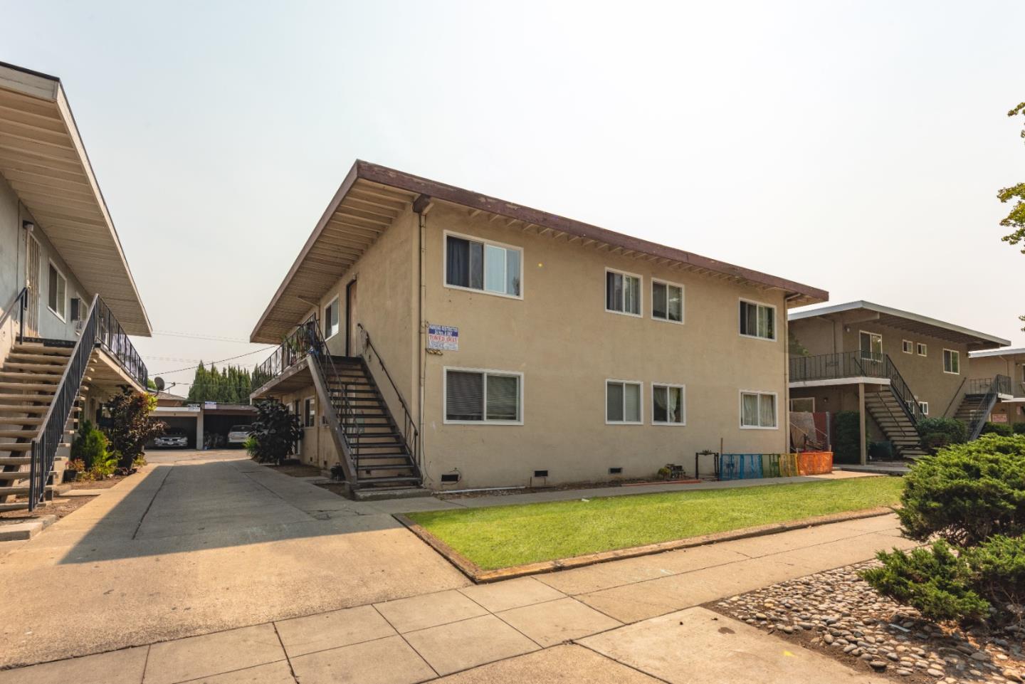 1096 Roewill Drive, SAN JOSE, California 95117, ,Comm Ri Multi-units 5+,For Sale,Roewill Drive,ML81863564