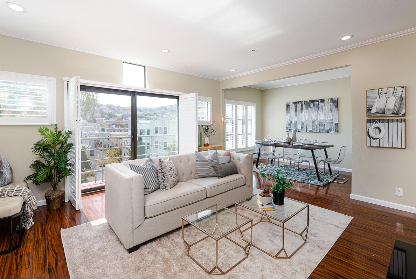 Detail Gallery Image 1 of 1 For 2425 Market St #7,  San Francisco,  CA 94114 - 2 Beds | 1 Baths