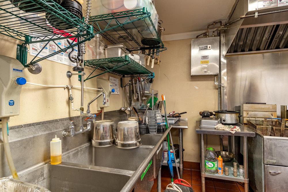 639 9th St, LOS BANOS, California 93635, ,Comm Industrial For Sale,For Sale,9th St,40967725